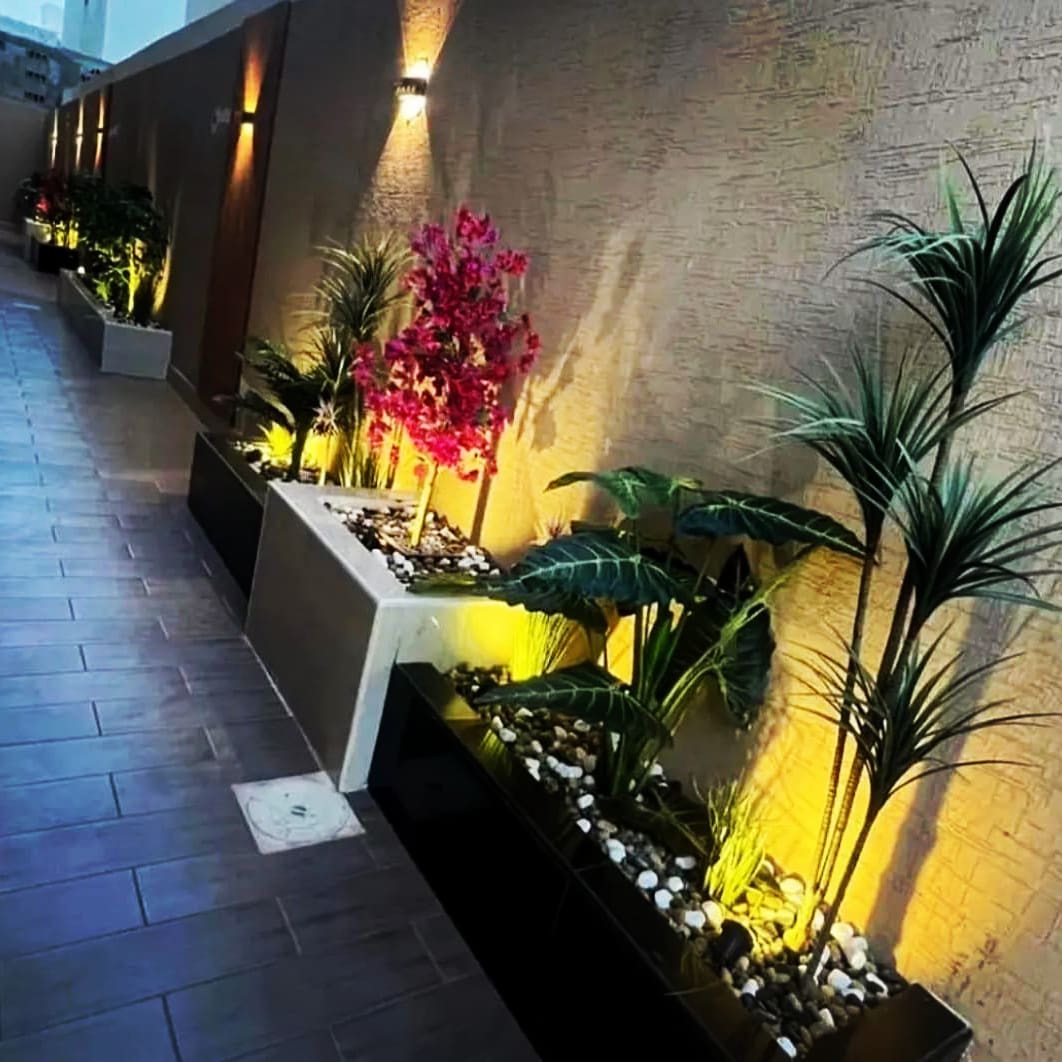 منسق حدائق بالمنطقة الشرقية وتركيب العشب وتصميم الشلالات وتركيب شبكات الري